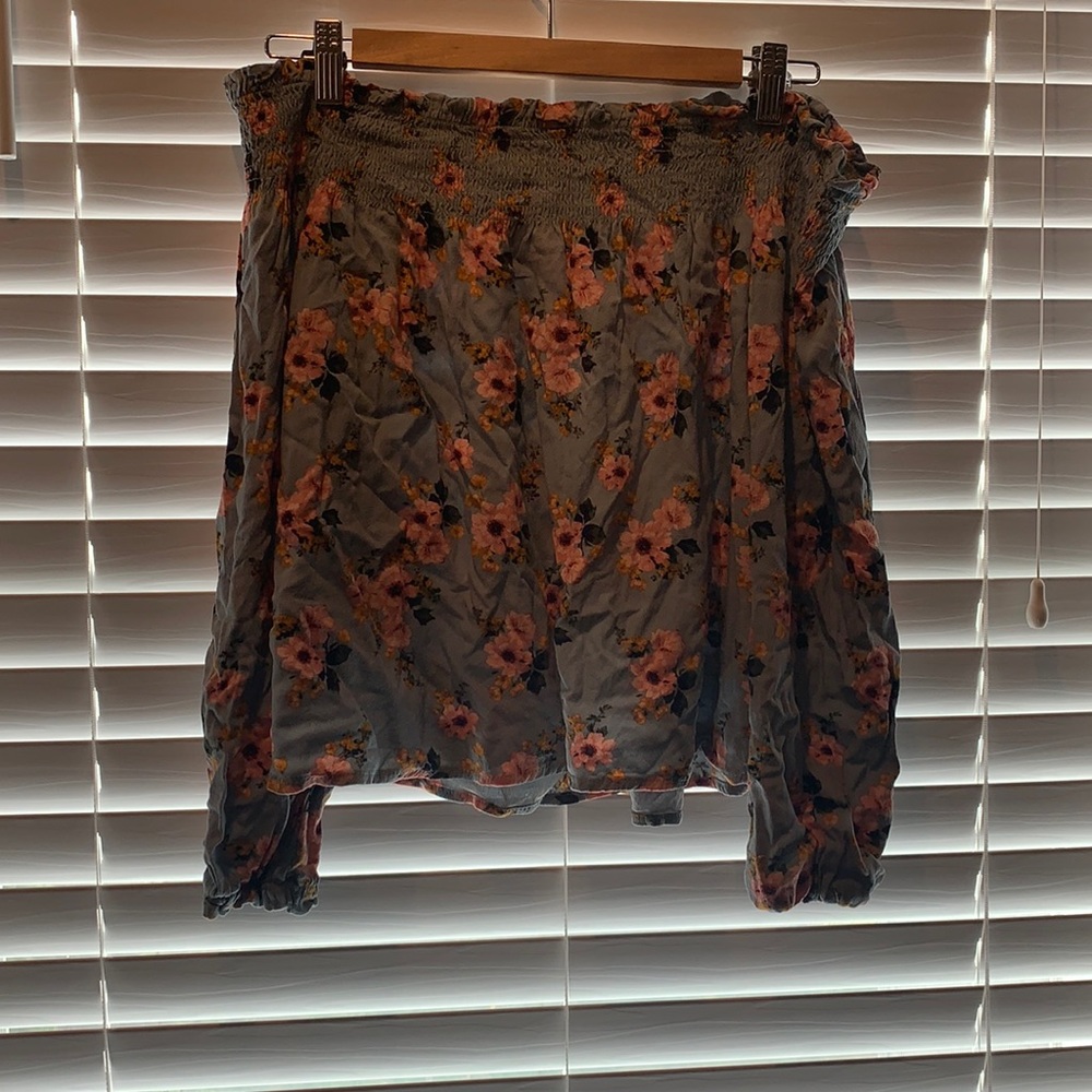 Strapless floral shirt